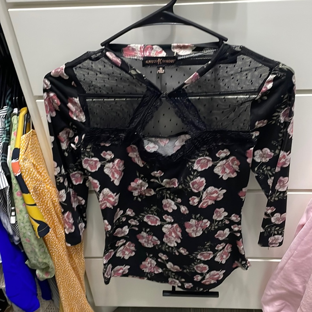 Medium top